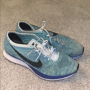 Men’s Nike Flyknit Racer